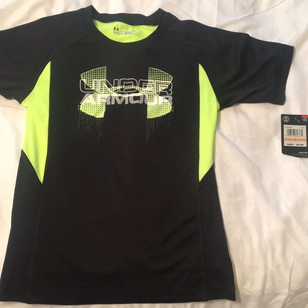Boys size 7 Under Armor shirt, NWT